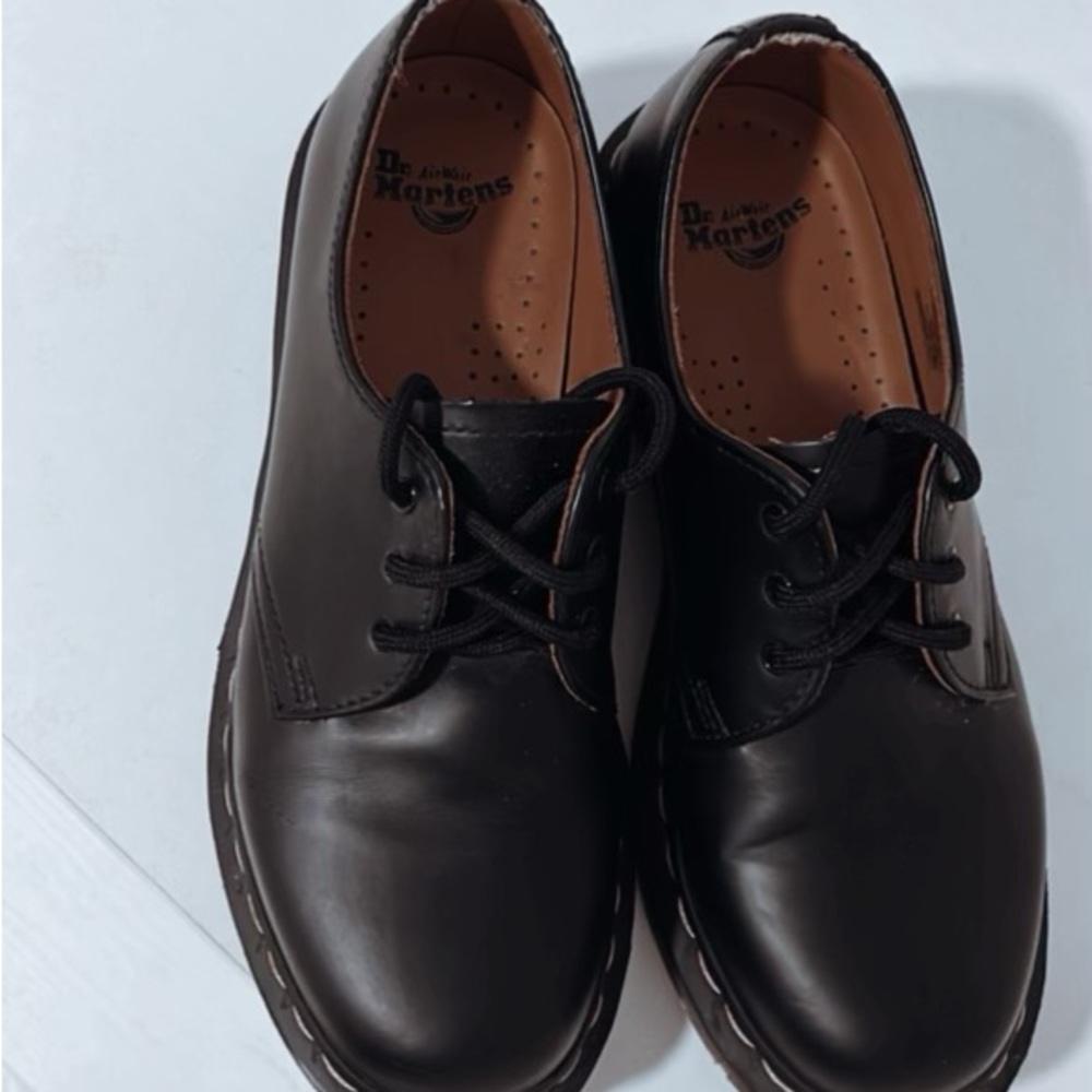 Dr.Martens Women’s Smooth Leather Oxford Shoes